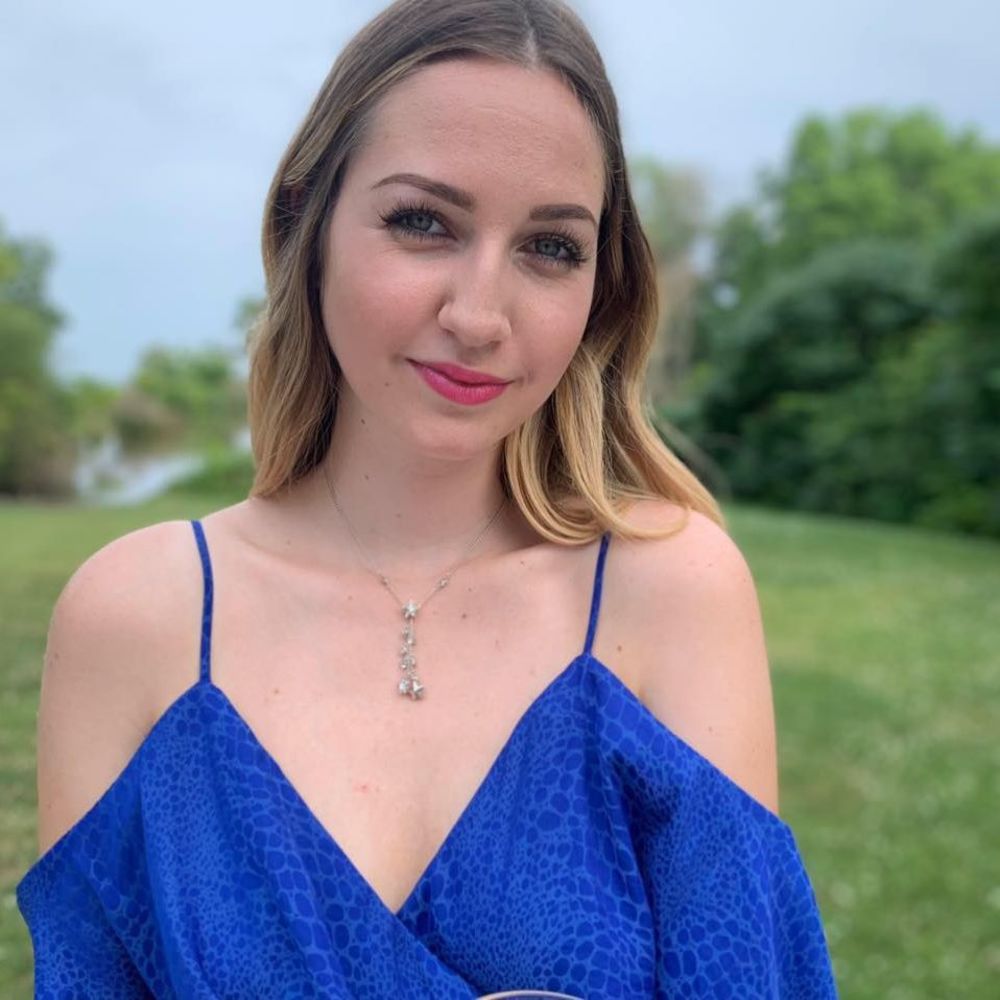 Meet your Posher, Jenni